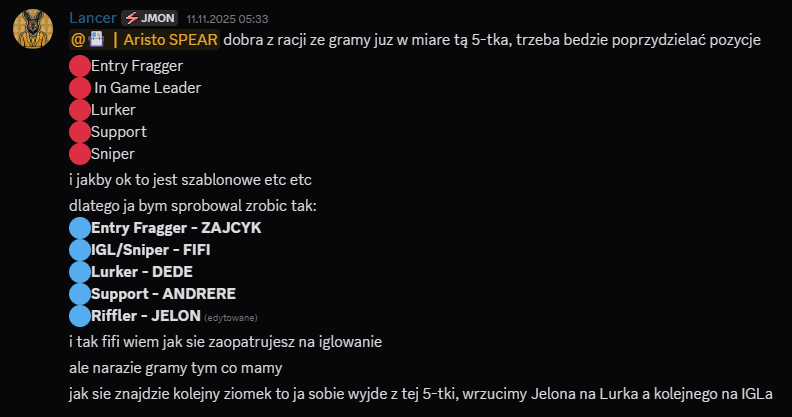 Wiadomość na Discordzie Aristo z 11 listopada 2025 roku dotycząca pierwszego świadomego podziału ról w drużynie